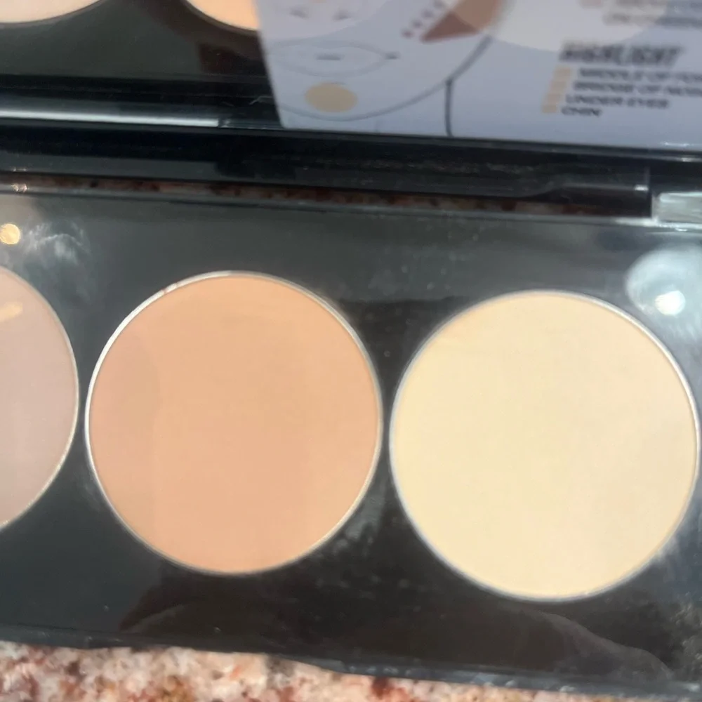 Smashbox step-by-step contour palette